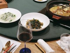 -荷风细雨·中国茶宴(世纪大道店)