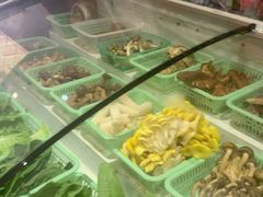 -野菌园·野生菌火锅首创第一家(关兴路总店)