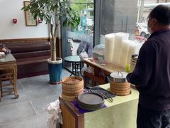 -笑来喜馄饨小笼工坊(通扬路店)