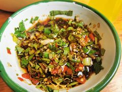 油碟-拈签一笑黄牛肉辣卤串串