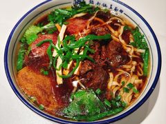 -镇南锅盖面馆(解放路店)