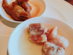 -大中华希尔顿酒店-念自助餐·嗨啤·小龙虾