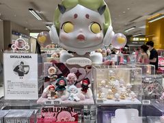 -泡泡玛特POPMART(蓝色港湾店)