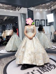 -深白婚纱艺术馆(王府壹号店)