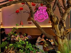 -老板恋上鱼(恒隆广场店)