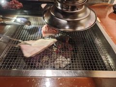 -肉甲韩国木炭烤肉(新壹街1店)