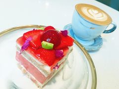 西瓜草莓-EVERNAKED裸蛋糕(SOHO天山店)