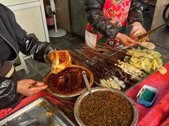 -老鼓楼麻辣烫夹馍