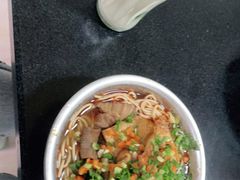 -薛记襄阳香辣牛肉面(平安路店)