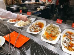 -四海一家自助餐(益田假日广场店)