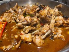 -龙巢盱眙龙虾·牛蛙·烧烤宵夜(八卦岭店)