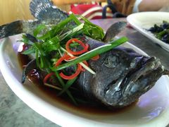 -四川小胡子海鲜(丁村万人海鲜广场店)