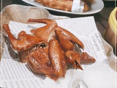-蝴蝶里·粤菜·点心(龙湖天街&滨江店)
