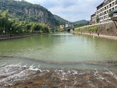 -芦茨金富饭庄·25年老字号·专做稻草鸡