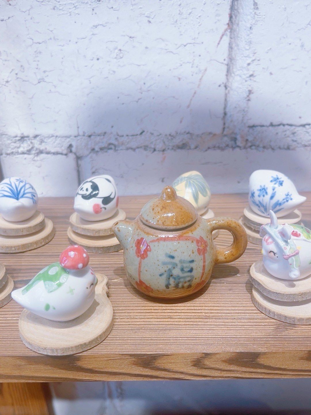「陶小陶陶艺手作diy」店里的猫猫也太乖了,超级温顺,性格好乖,可以