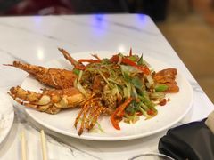 -探秘12时海鲜生蚝排档