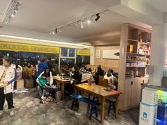 -包整·丝娃娃(一览甲秀楼风景店)