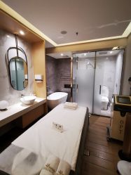 -香港倾城国际·美容美体中心