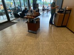 大堂-星巴克臻选(成都东方新希望天祥店)