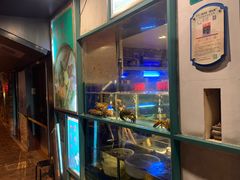 -肥仔文澳门猪骨煲(南京西路店)