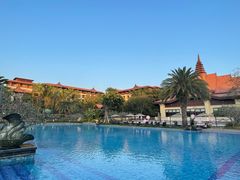 -西双版纳融创皇冠假日度假酒店