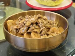 -郑猛记石岐鸽主题餐厅(长江店)