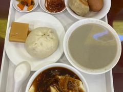 -聚德华天护国寺小吃(甜水园店)