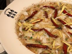 -渔语鱼新川菜Bistro(万象天地店)