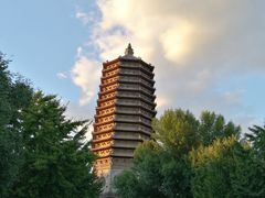 -玲珑塔公园