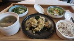 -尚圣月子会所·庄园式月子中心(萧山湘湖店)