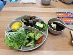 -素满香·全民食养自助(长宁龙之梦店)