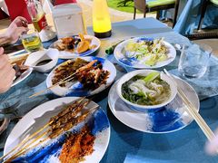 -亚龙湾希尔顿自助餐厅·海鲜·烧烤·沙滩BBQ·现场乐队