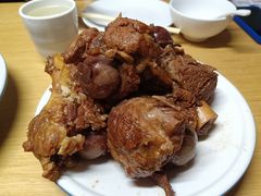招牌酱大骨-关东小磨东北菜(上海长风大悦城店)