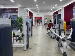 -英派斯健身旗舰店(海信国际中心馆)