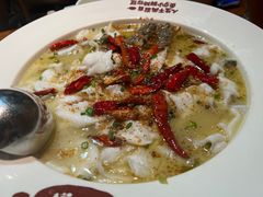 -鱼亨小鲜酸菜鱼(大信店)