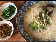 -湘人龙记老长沙米粉(鸟巢店)