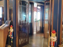 -福楼毕斯罗F Bistronome(国贸商城约会地标景观店)