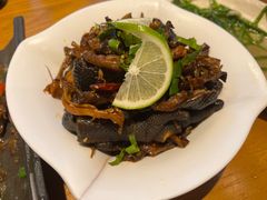 -隔壁老王·家常云南菜(花巷店)