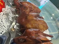 红烧乳鸽-石岐乳鸽村(南海第三分店)
