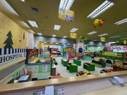 -莫莉幻想儿童乐园(北京丰台永旺店)