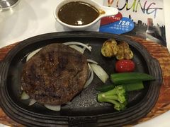 -斗牛士牛排餐厅(嘉里汇店)