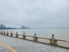 -情侣路