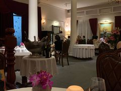 -La Villa French Restaurant