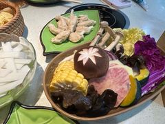 -一叶一世界·素食餐厅(锦华万达店)
