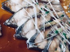 清蒸武昌鱼-莲餐厅·湖北菜·藕汤是头牌(愚园路店)