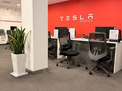-TESLA 特斯拉(北京南四环中路特斯拉中心)