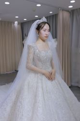 -台湾蔡美月婚纱租赁