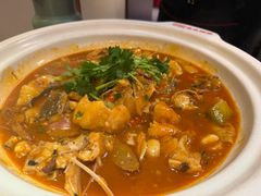-魏铭鱼头捞饭(晋阳路店)