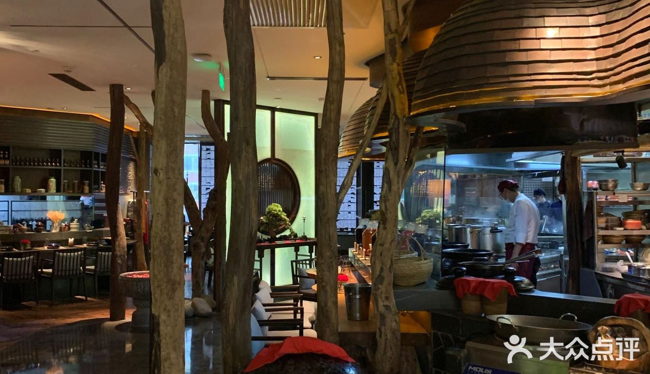作为牛排家旗下子品牌，继承了牛排家环境好、服务好、食