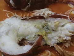 -鑫悦楼煎蟹·16年海鲜大排档